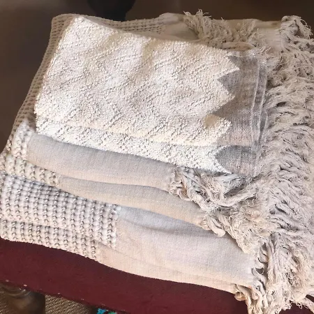 Couette-café Bed In - De La Pièce D'eau Des Suisses Versailles