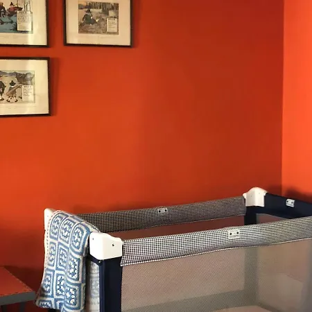 Bed In - De La Piece D'eau Des Suisses Panzió Versailles