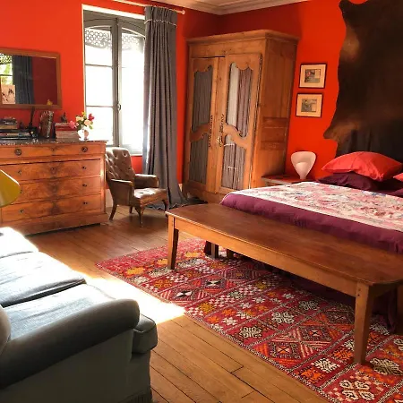 Panzió Bed In - De La Piece D'eau Des Suisses